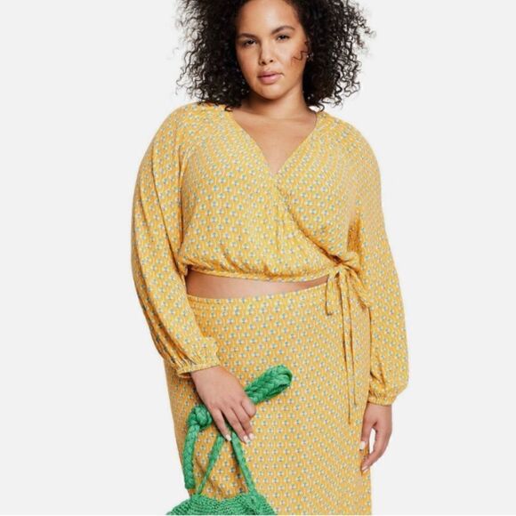 Rhode By Target Women's Dainty Lotus Print Wrap Top Yellow/Turquoise Size XXL - Picture 3 of 5